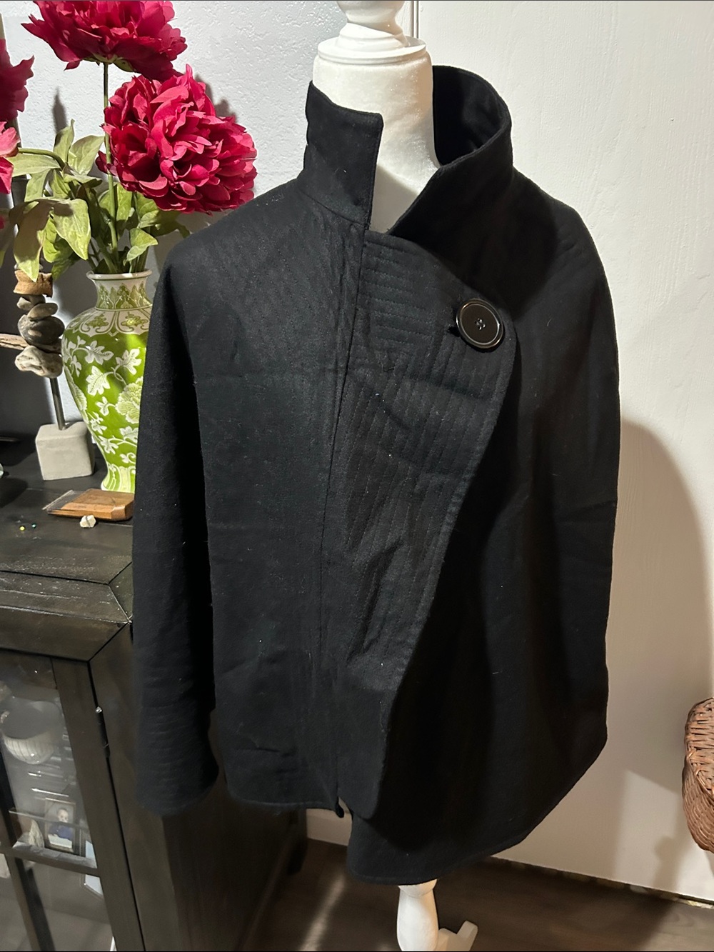 East 5th Black Stand-Collar Button Cape